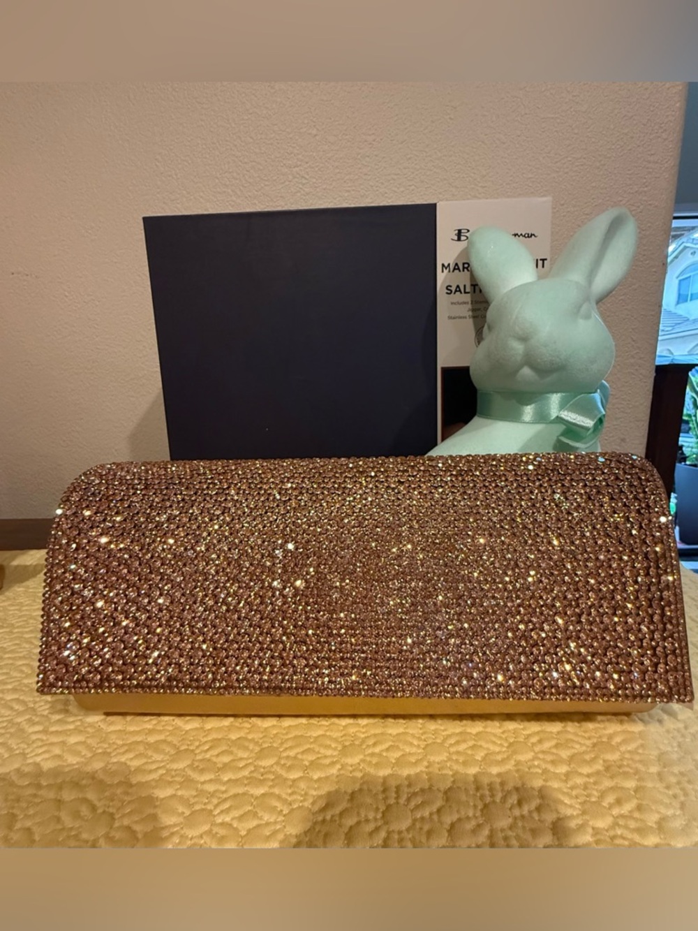 Gold Rhinestone Shoulder Bag w/ Chain Strap – Sparkly Evening Clutch